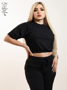 Camiseta de cuello redondo y mangas estilo murciélago y pantalones con cordón en la cintura - negro / camel - Ver 3