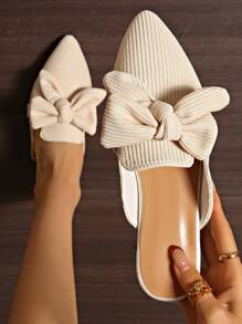 母亲节礼物女士时尚新款尖头米色竖条纹蝴蝶结装饰百搭一脚蹬平底鞋，尺码宽，舒适宽松休闲拖鞋，适合室内和室外 - 米色 - 查看 4