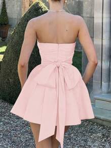Robe de soirée courte sans bretelles, cintrée à la taille, convenant pour les vacances à la plage, les rendez-vous, la Saint-Valentin, la Fête des Mères, l'été, la rentrée scolaire, le thé de l'après-midi, les soirées élégantes - Rose bonbon - Voir 5