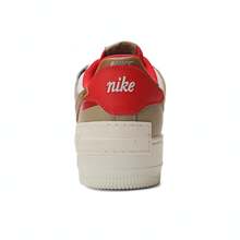 Nike 女士 AF1 Shadow 低帮运动鞋/复古鞋 HQ3400-030 - 灰色 - 查看 4