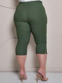 Women's Plus Size Capri Pants - Army Green - View 2