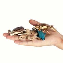 24件仿真迷你海洋动物模型玩具套装，鲸鱼海豚海龟鲨鱼等儿童认知教育玩具，适用于鱼缸造景装饰，万圣节圣诞节礼物（颜色略有变化）