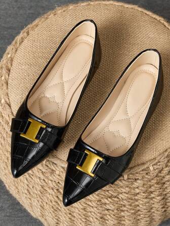 WHDXY Women's Pointed Toe Flat Shoes, Soft Bottom Low Vamp Flat Heel Comfortable Loafers, Chain Textured Slip-On Casual Flat Dress Shoes, Soft Leather Non-Fatiguing, Suitable For Skirts, Commuting, Work