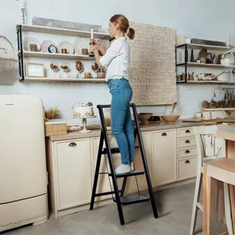 Foldable Heavy Duty Step Ladder With Handrail Sturdy Stepladder For Home, Kitchen Library (Max Load 250kg)