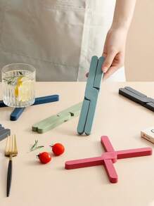 1 tấm lót cách nhiệt gấp gọn hình chữ thập, chất liệu TPR (cao su nhiệt dẻo), tấm lót gấp, tấm cách nhiệt có thể gấp lại, tấm lót cách nhiệt cho nồi chảo cốc chén đĩa trong nhà bếp, tấm lót bàn ăn, tấm lót nồi gấp chữ thập, tấm lót cách nhiệt sáng tạo. - Nhiều màu - Xem 5