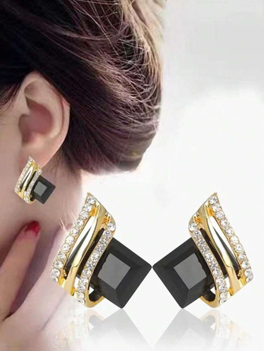 1對魅力四射鋅合金水鑽裝飾耳釘適合女士日常裝飾 - 黑色 - 查看 1