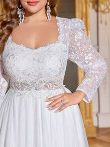 Suknia ślubna UNITHORSE Plus Size z kołnierzykiem w serduszko, długim rękawem, haftowaną perłą, koronką, kontrastową siateczką, w kolorze białym, idealna na imprezę dla panny młodej - Biały - Zobacz 5