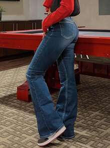 Women's Casual Versatile Slant Pocket Washed Flare Jeans - Dark Wash - View 2