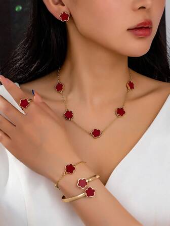 1 Set Fashionable Metallic 5-Leaf Clover Flower Bracelet, Necklace, Earrings, Ring, Bangle Elegant Jewelry Set For Women