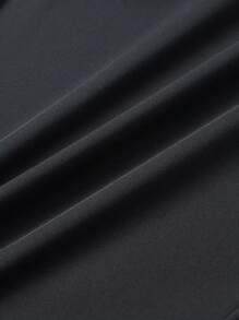Lichtgewicht, ademende en elastische hardloopbroek voor heren met ritszakken en een tailleband met trekkoord. Zachte, vochtafvoerende ijszijde, modieuze effen sportbroek voor joggen, trainen, casual, vissen en dagelijks gebruik.