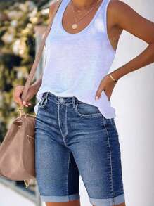 Chic e alla moda: pantaloncini di jeans casual da donna per primavera ed estate