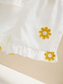 2pcs Baby Girls Set: Embroidered Floral Button Front Top And Floral Trim Shorts, Fashionable Casual Outfit - Yellow - View 5