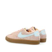 Nike W BLAZER LOW '77 VNTG - 深紅色調/冰川藍 - 查看 3