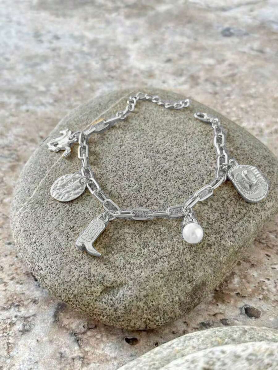 Hegaze 1pc Retro Faux Pearl Geometric Pendant Bracelet - Silver - View 1