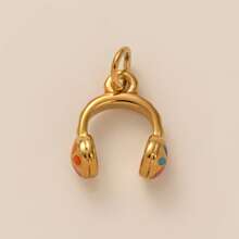 1Pc Stainless Steel Material Fashionable Daily Elements Cassette Cake Headphones Shoe Shaped Pendant, Colorful Zirconia DIY Accessories Necklace Bracelet Earring Pendant, Electroplated 18K Gold, A Gift For Wife And Mother