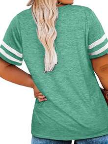 Camiseta casual de talla grande con cuello en V y rayas para el verano - Verde - Ver 2