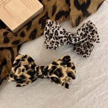 1pc Chic Leopard Print Bow Hair Claw,Large Chic Leopard Print Bow Hair Clip, Elegant Polyester & Spandex Bowknot Hair Clip, - Temperament Retro Double-Layer Big Bow Hair Clip Elegant Bow Ball Head Clip High Ponytail Fixed Clip ,Vintage-Inspired Fabric Shark Clip For Ponytails & Updos,Y2K Inspired PVC Knot For Women, Perfect Christmas Gift, Claw Clips, Hair Claws, Hair Slide, Hair Barrettes, Clips For Hair, Hair Accessories