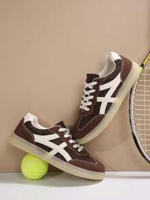 女士天鹅绒拼接系带前软底休闲运动鞋，新款轻便厚底运动鞋，秋季户外运动款学生滑板鞋 - 棕色 - 查看 2