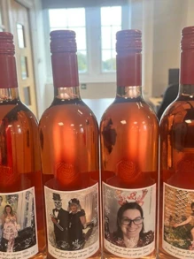 客製化紅酒瓶標籤 多種尺寸 防水個性化文字與照片貼紙 獨特入厝禮 適用婚禮、週年紀念、生日、訂婚、單身派對及特別慶祝活動 精緻圖案印刷 - 彩色 - 查看 4