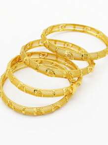 1pc 24K Gold Plated Copper Luxury Classic Open Cuff Bracelet - Hollow Design, Suitable For Women, Non-Mosaic Copper Alloy Material, Ideal For Daily Wear And Vacation - Suitable For All Seasons