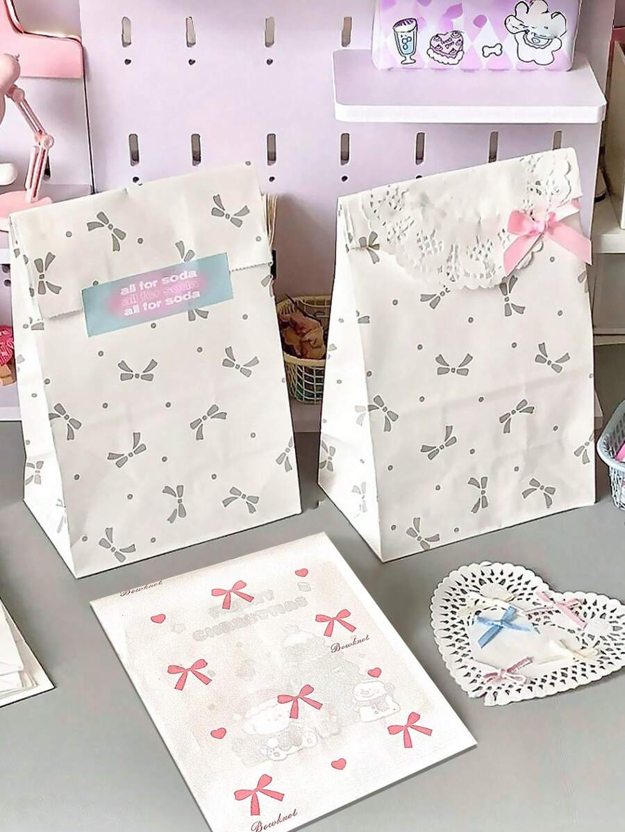 20pcs/50pcs Set High-End Bow Kraft Paper Bag, Card Postcard Packing Material, Cute Design White Kraft Paper Gift Packaging Bag, Party Picnic Pouch, Greeting Card Bags