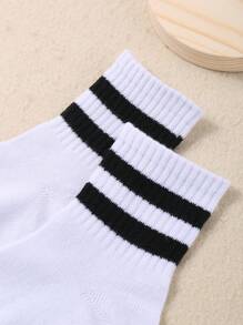 10 Pairs Of Kids' White Classic Striped Stretch Socks Are Casual And Comfortable For School Wear And Sports,Deodorant Sports Socks Children's Socks Unisex Teenagers Socks White