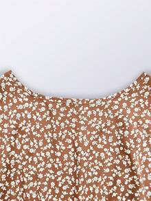 Summer Crew Neck Batwing Short Sleeve Ditsy Floral Bohemian Ruffled Tiered Vacation Dress - Khaki - View 8