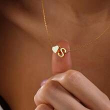 Women Pendant Necklaces
