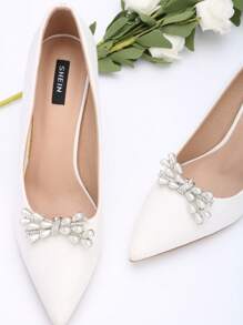 1 对（2 件）仿水晶珍珠金色和白色金属蝴蝶结可拆卸 DIY 鞋夹，时尚优雅鞋履配饰，适合女士高跟鞋、浅口鞋、商务高跟鞋、婚礼新娘鞋，黑色、白色、红色