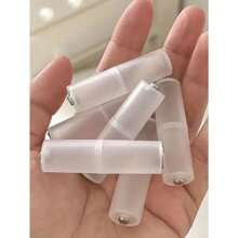 2 à 4 pièces Adaptateur de pile AAA à AA en plastique haute résistance, convertisseur d'ions lithium, manchon de pile portable, boîte de commutation et étui de rangement