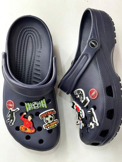 Chinelos babucha masculino sapatos de caverna com fotebol pingente - Modernos, Macios, Bonito e Confortáveis sem odor 100%EVA