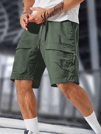男士实用多口袋工装短裤，时尚休闲户外百慕大短裤