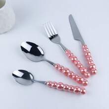 4 pièces/Set de couverts en céramique avec manche nacré, comprenant couteau à steak, fourchette et cuillère. En acier inoxydable épais, de style scandinave luxueux. Ensemble de vaisselle de qualité, convenant pour les repas occidentaux, le thé de l'après-midi, la cuisine à la maison, les mariages, le Nouvel An, les anniversaires, les pique-niques, les fêtes, les cadeaux pour la Fête des mères, la Fête des pères, Noël, et les fournitures scolaires.