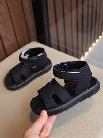 2025新款夏季绑带扣沙滩平底凉鞋，时尚厚底罗马便鞋，婴儿凉鞋