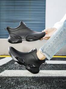 1双男士短款雨靴，PVC防水靴，一体成型塑料户外运动水鞋 - 黑色 - 查看 3