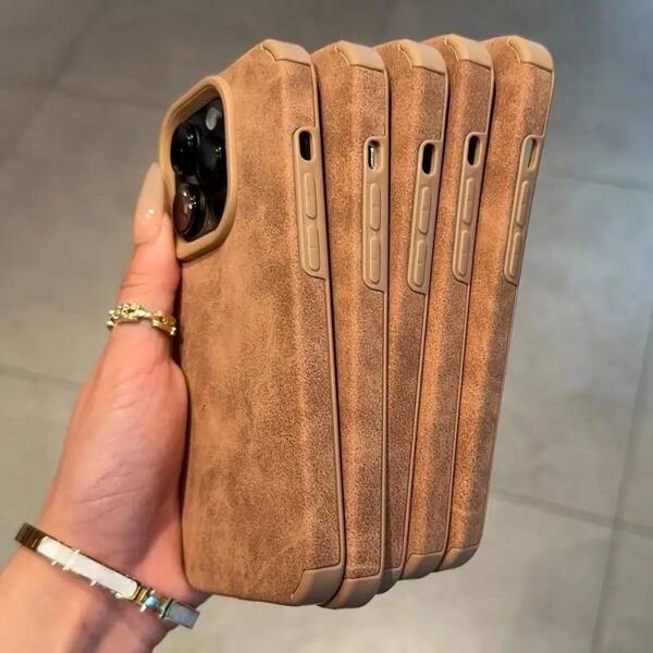 Easypie Selection EASYPIE Importiertes Luxus iPhone Hülle | Premium Slim Fit kompatibel mit iPhone 11 12 13 14 15 16 Plus Pro Max, Soft Touch, voller Linsenschutz & hautfreundliches Barhandgefühl