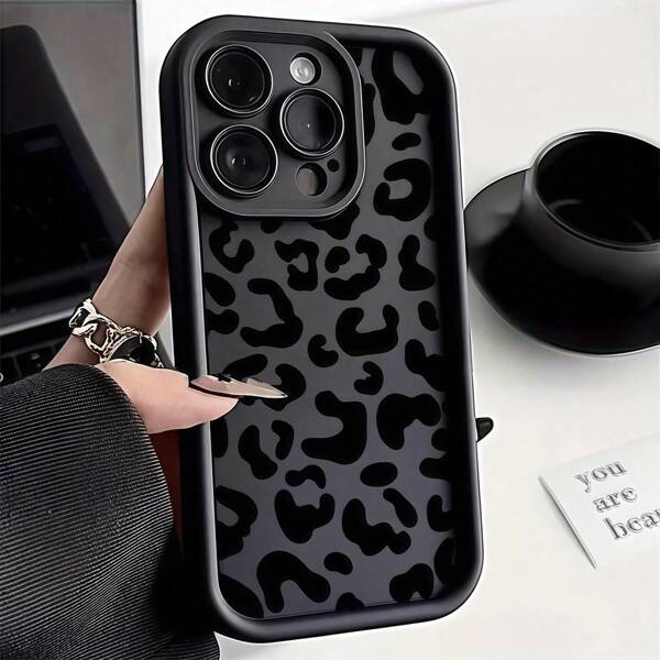 Cheetah,Leopard Print 1pc Black Matte Gradient & Leopard Pattern Business Phone Case Compatible With IPhone 16 Pro Max, 15/14 Plus, 13, 12, 11, Compatible With Samsung Series Waterproof Shockproof Anti-Fall Scratch Resistant