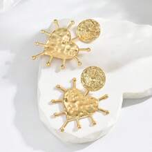 2pcs Vintage Exaggerated Golden Heart Drop Earrings