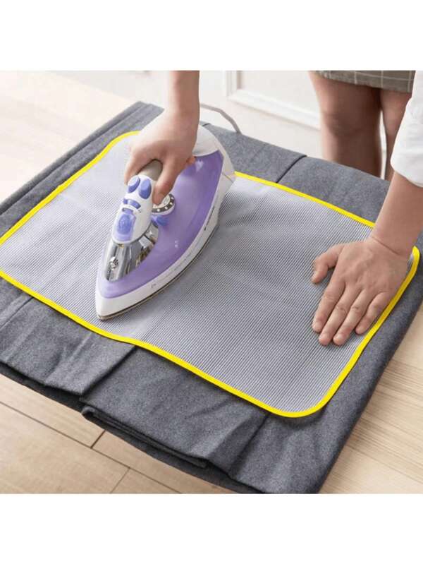 1 pièce de tapis de maille résistant à haute température, tapis de protection pour le repassage adapté à un usage quotidien. Épais filet d'isolation pour le repassage des manteaux, costumes, vêtements de travail, etc. Couleur aléatoire