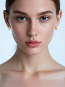 Pendientes de aro en espiral con cuernos para mujeres, pendientes minimalistas de círculo 3D retorcido, pendientes pequeños, elegantes y vintage adecuados para el trabajo y el uso diario