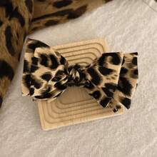 1pc Chic Leopard Print Bow Hair Claw,Large Chic Leopard Print Bow Hair Clip, Elegant Polyester & Spandex Bowknot Hair Clip, - Temperament Retro Double-Layer Big Bow Hair Clip Elegant Bow Ball Head Clip High Ponytail Fixed Clip ,Vintage-Inspired Fabric Shark Clip For Ponytails & Updos,Y2K Inspired PVC Knot For Women, Perfect Christmas Gift, Claw Clips, Hair Claws, Hair Slide, Hair Barrettes, Clips For Hair, Hair Accessories