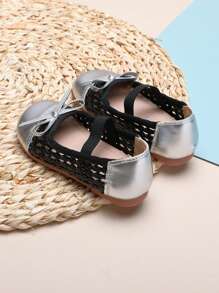 1 Pair Black Slip-On Flat Shoes For Baby Girls, Simple Versatile Toddler Casual Shoes Suitable For Outdoor, Summer