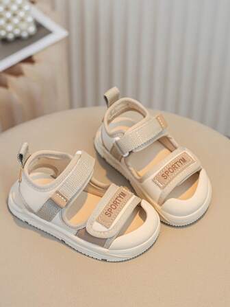 夏季新款儿童凉鞋，男童舒适轻便沙滩鞋，女童时尚软底防踢休闲凉鞋