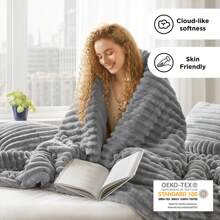 Fluffy Ribbed 2/3 Pieces Cord-Textured Bedding Comforter Set,Plush 300 Gsm Fabric For Weighty Durability And Softness Comforter Sets,2 Pieces Set For Twin-Twin XL Size,3 Pieces Set For Full-Queen-King-CAL King Size,Cozy All-Season Home Textile For Stylish Home Bedroom Décor,Modern Room Decor,Summer Prmo, Halloween Christmas Thanks Giving Gifts