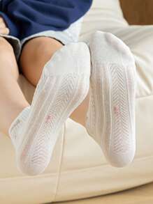 5 Pairs Women's Embossed B Letter, Strawberry Cute Sweet Style Breathable Versatile Ankle Socks, Summer - Multicolor - View 3