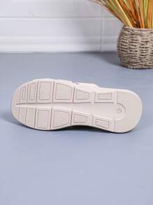 2025 New Women Summer Sport Sandals - Lightweight Open-Toe Cushioned Shock-Absorbing, Solid Color Thick-Soled Casual Slippers, Beach Shoes Suitable For Spring/Summer Vacation, Bottom Hollow Design For Water Activities - White - View 6