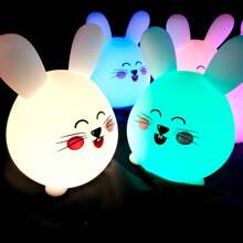 Luz nocturna con forma de ratón LED linda, hecha de material de silicona seguro, lámpara de mesita de noche para dormir, regalo de cumpleaños