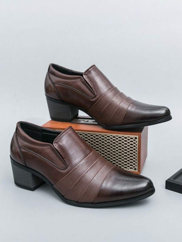 Sapatos de Couro Formais de Negócios com Salto Alto e Bico Fino para Homens, com Detalhes Pregueados