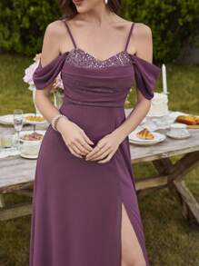 UNITHORSE 涤纶晚礼服女式露肩露胸垂坠亮片拼接露背高开衩礼服带面料、派对礼服、婚礼宾客礼服、正式礼服