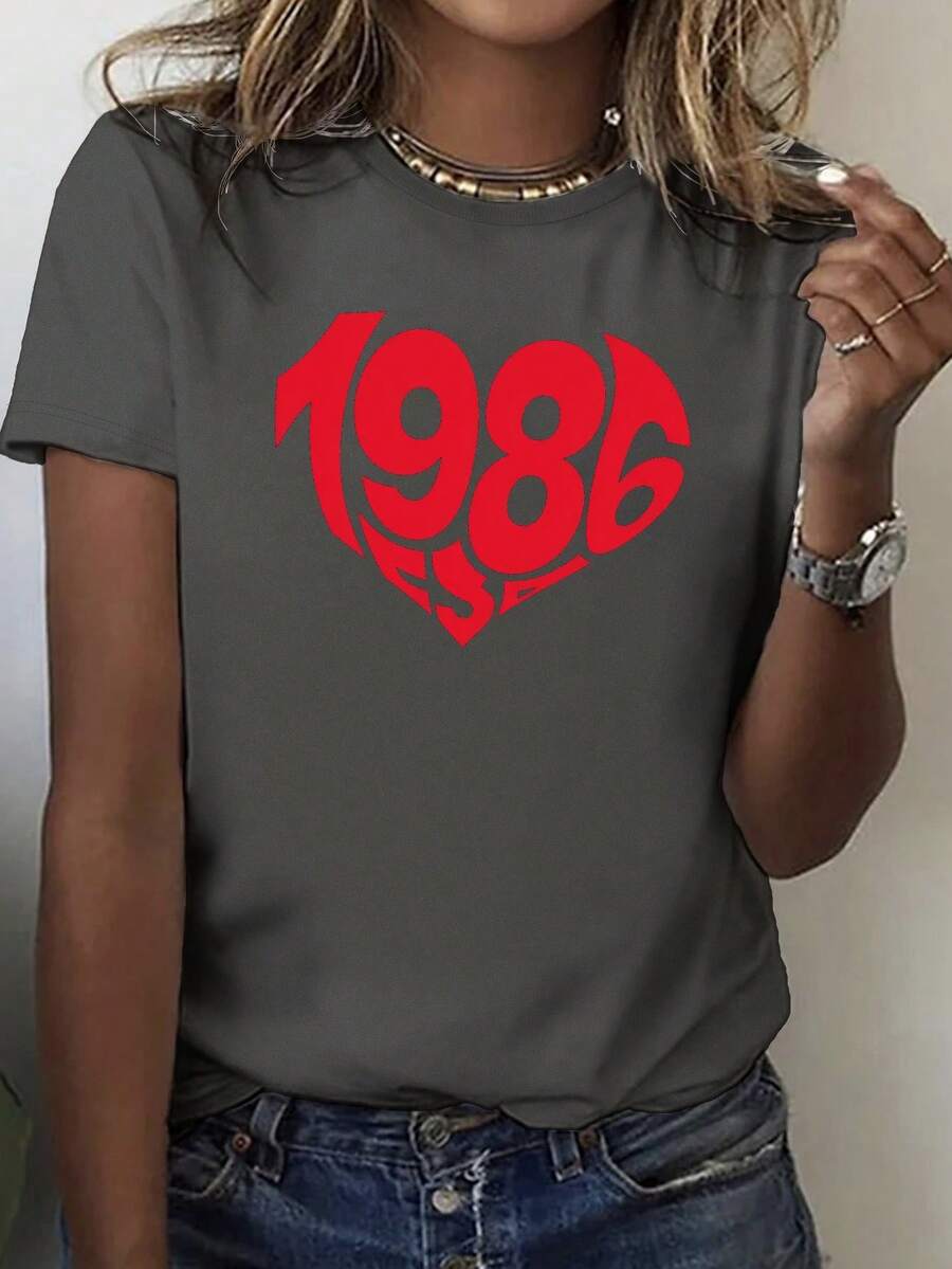 1986 Heart Shaped Text Labeled Casual Short-Sleeved T-Shirt